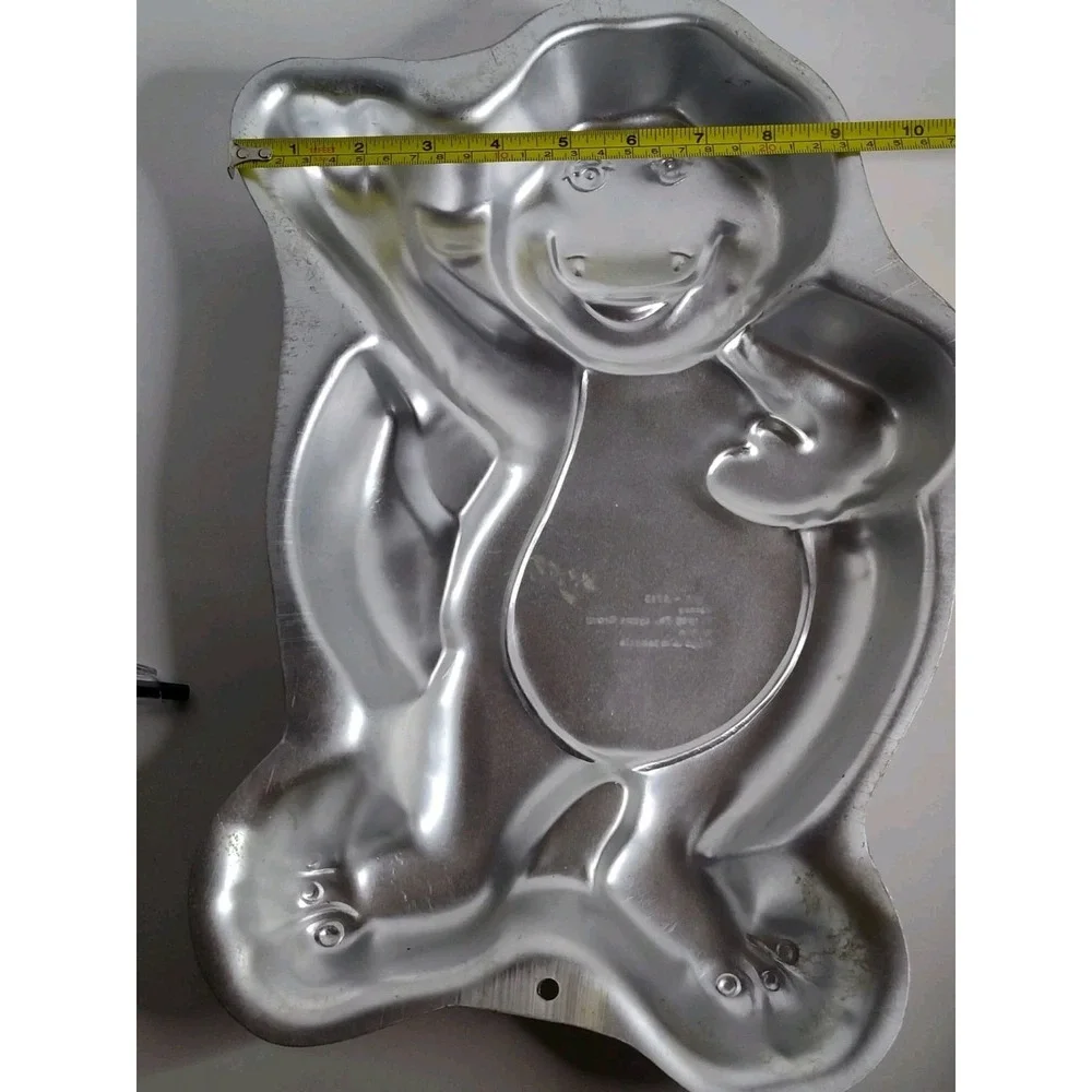 Vintage 1996 Barney The Dinosaur Aluminum Cake Mold Pan - Wilton #2105-6713 used